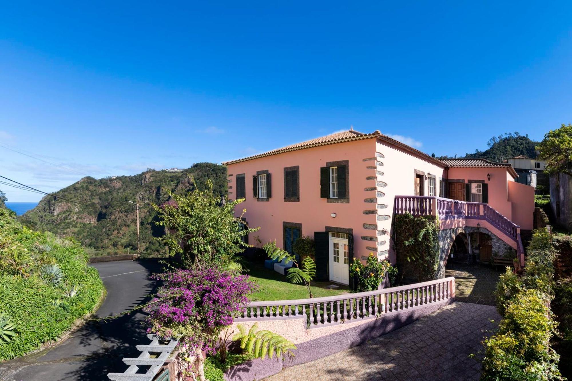 Casa Da Faja Alta - With Breakfast Included, By An Island Apart Jogo da Bola Exterior foto