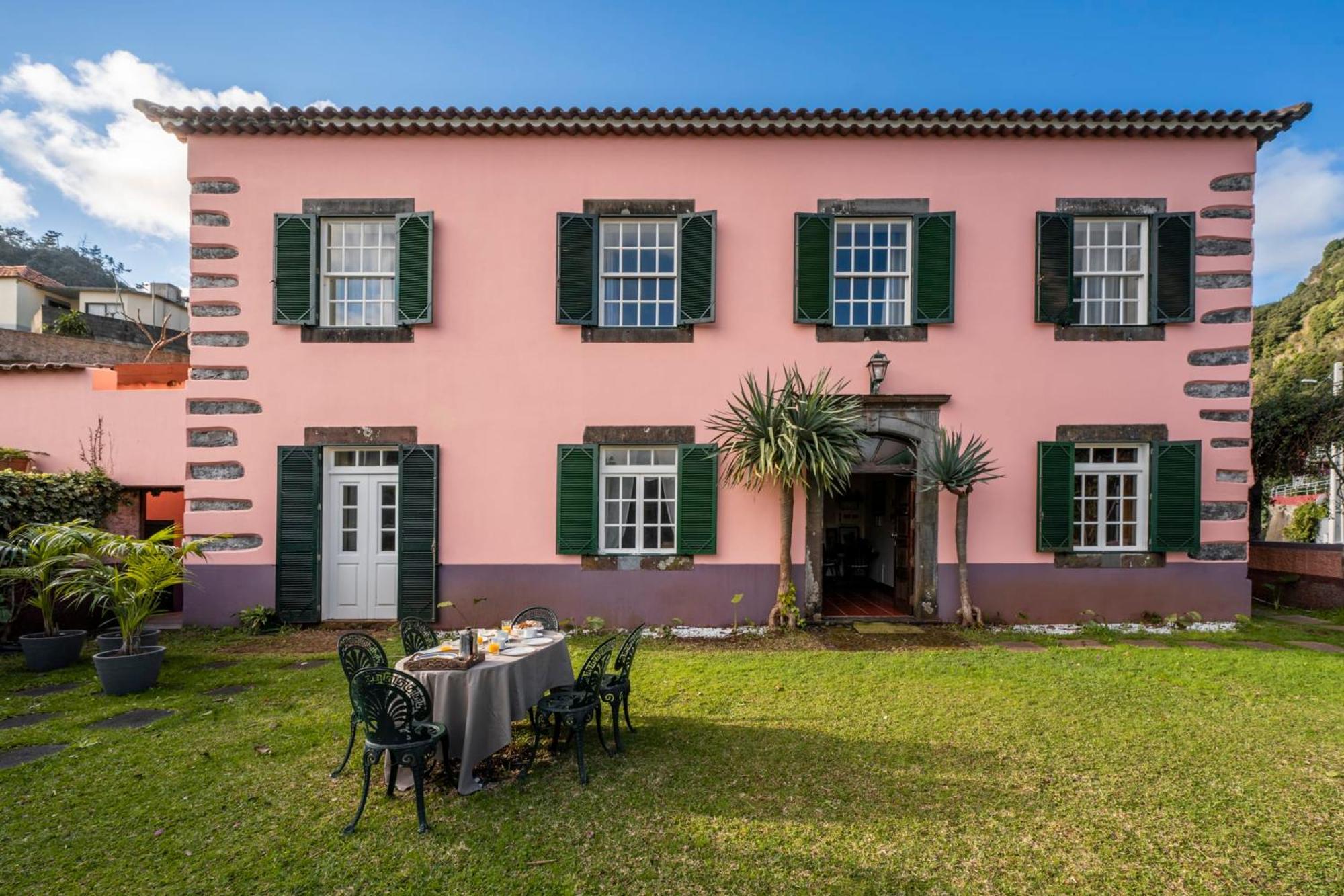 Casa Da Faja Alta - With Breakfast Included, By An Island Apart Jogo da Bola Exterior foto